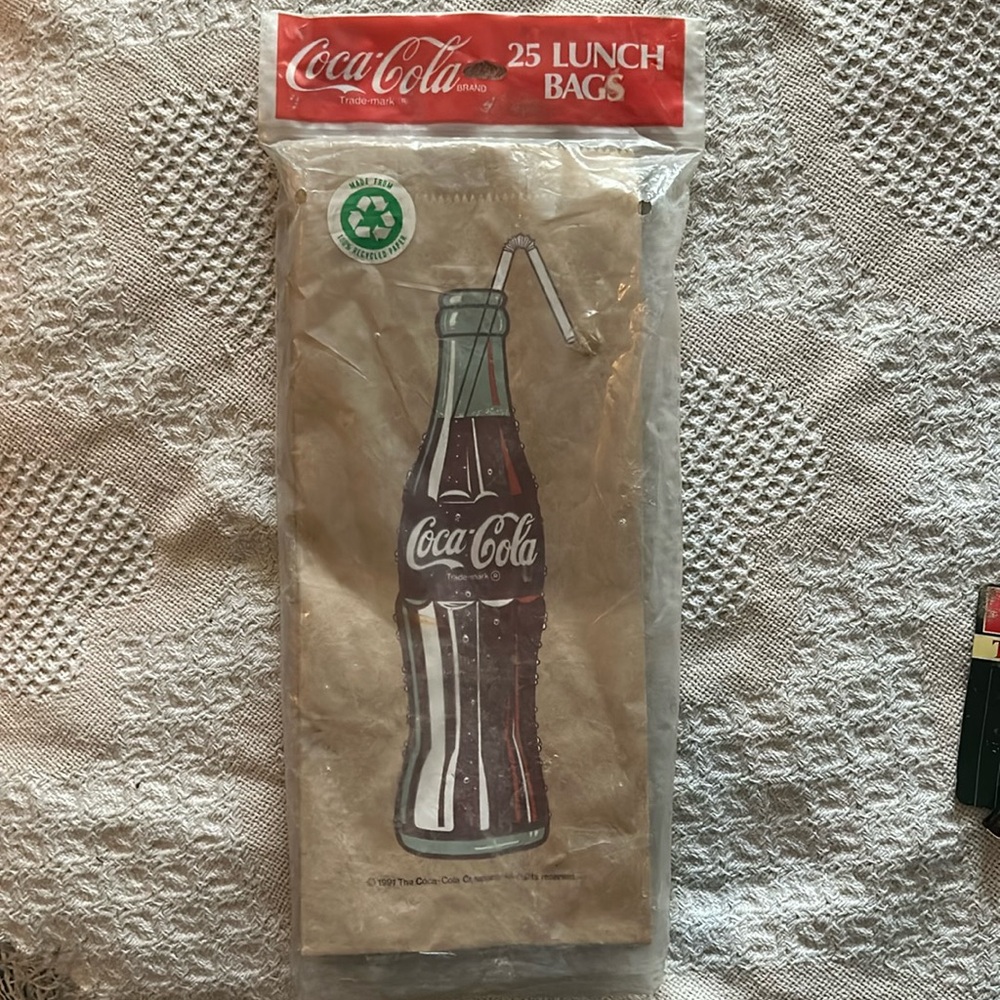 Coca-Cola lunch bags, 1991